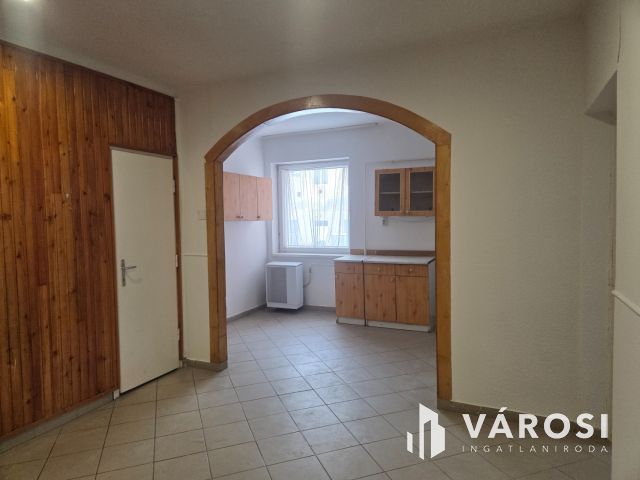 68 nm-es lakás a városközpontnál