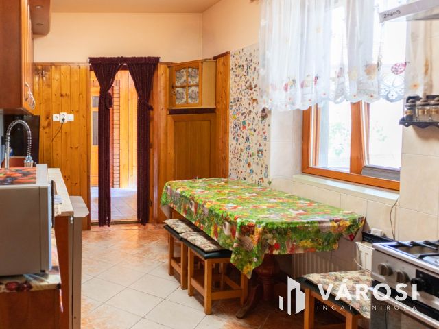 Exluzív Luxus Birtok Eladó Ópusztaszeren