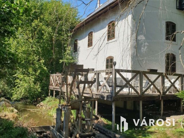 Egy varázslatos hely befektetőknek a Tapolcai medencében