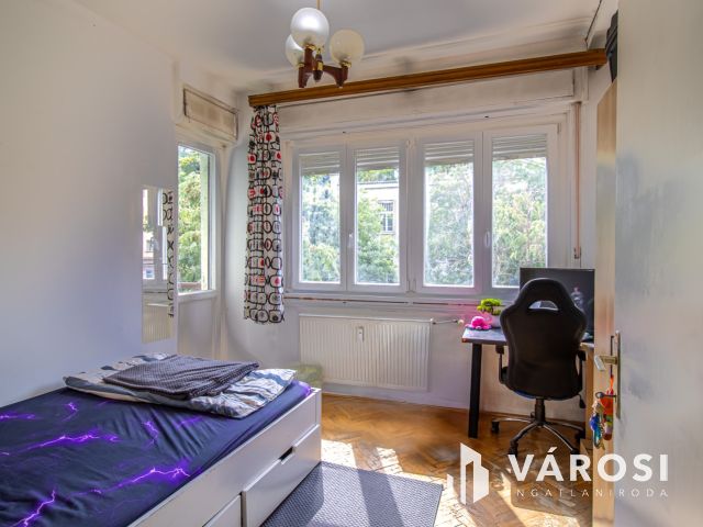11. kerületben dupla erkélyes, 95m²-es, 1. emeleti lakás