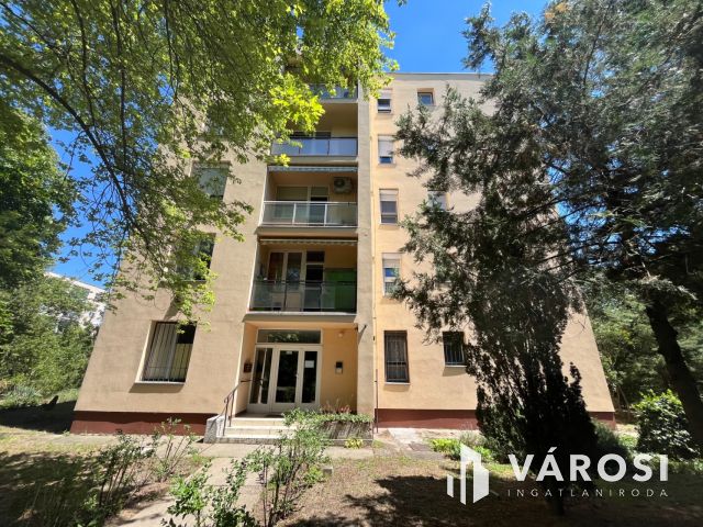 Felújított tégla lakás Újpesten!