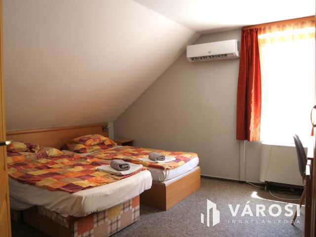 Kaposvár azonnal prémiumbevétel,felszerelt apartman-étterem
