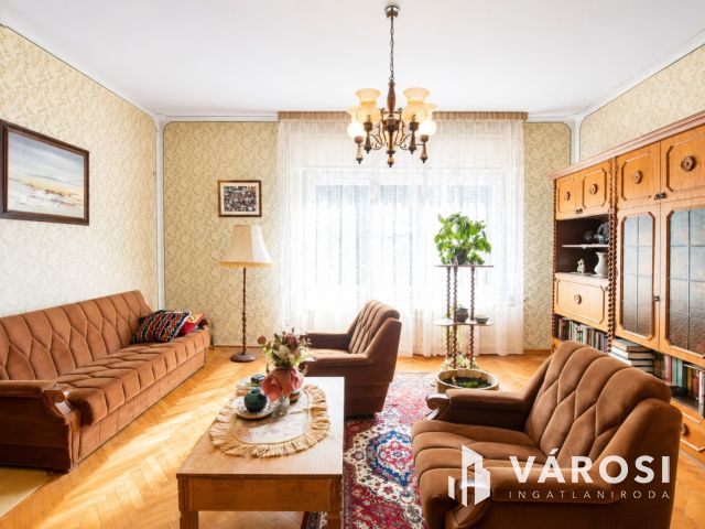 CSaládi otthon, Szombathely kedvelt részén